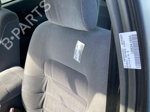 Stol venstre foran Stol venstre foran RENAULT SAFRANE II (B54_) 2.2 dT (B54G) (113 hp) 37200902 37200902
