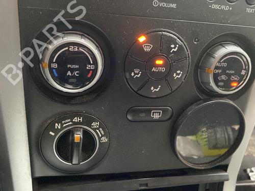 Climate control SUZUKI GRAND VITARA II (JT, TE, TD) 1.9 DDiS All-wheel Drive (JT419, TD44, JB419WD, JB419XD,... | BP33554433I5 - Image 3