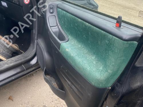 Front right panel OPEL ZAFIRA A MPV (T98) 2.0 DI 16V (F75) | BP40436805C59 - Image 3