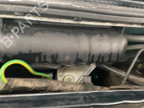Used Front wiper motor Front wiper motor 32385871 32385871
