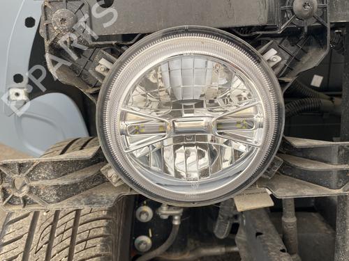 Used Right headlight Right headlight CITROËN AMI (9A_) Electric (9AZ2CA) (8 hp) 32098410 32098410
