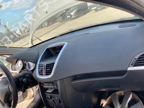 Used Dashboard Dashboard PEUGEOT 207 (WA_, WC_) 1.4 16V (95 hp) 40064219 40064219