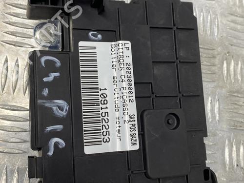 Used Fuse box Fuse box CITROËN C4 Picasso II [2013-2026] 27485839 27485839