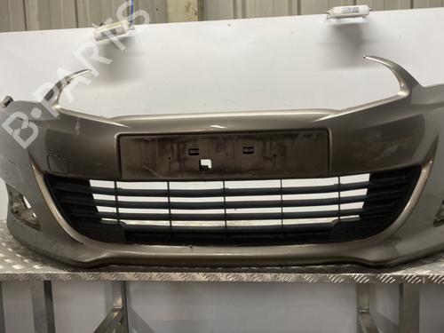 Used Front bumper CITROËN C4 II (NC_) 1.2 THP 130 (NCHNYM, NCHNYT) (130 hp) 28705569