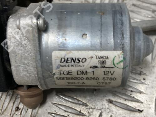Used Front wiper motor FIAT PANDA (312_, 319_) 1.3 D Multijet 4x4 (312PXU1A) (95 hp) 23401739