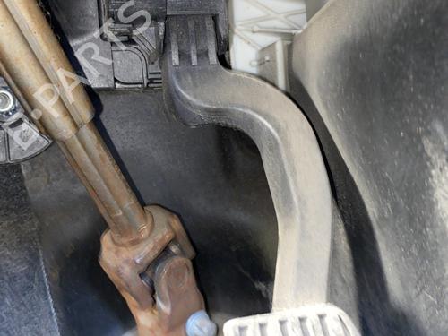 Used Pedal FIAT PUNTO (199_) 1.3 D Multijet (75 hp) 30263609