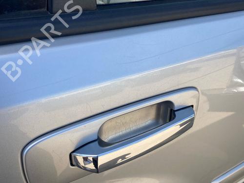rear-right-exterior-door-handle-nissan-x-trail-i-t30-2001-2002-2003-2004-2005-2006-2007-2008-2009-2010-2011-2012-2013-35994869 main image