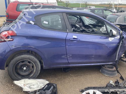 Benzintank Benzintank PEUGEOT 208 I (CA_, CC_) 1.0 VTi (68 hp) 33933904 33933904