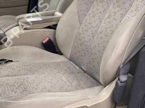 Used Left front seat RENAULT GRAND SCÉNIC II (JM0/1_) 1.9 dCi (JM14) (131 hp) 31019082