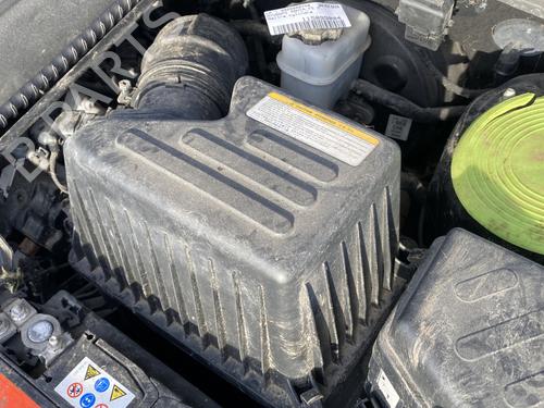 Used Air filter box Air filter box HYUNDAI SANTA FÉ II (CM) 2.2 CRDi GLS 4x4 (150 hp) 30133240 30133240
