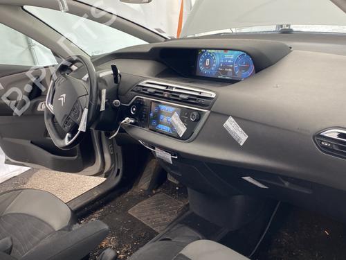 Used Radio Radio CITROËN C4 Picasso II 1.6 HDi / BlueHDi 115 (115 hp) 32091792 32091792