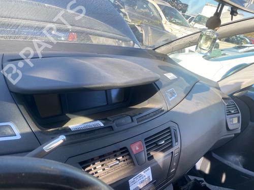 Used Dashboard Dashboard 39005646 39005646