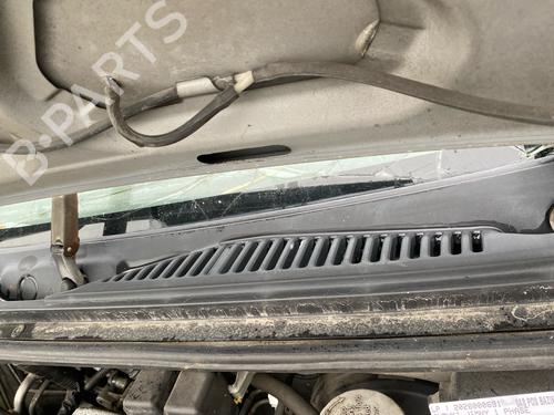 Used Front wipers mechanism Front wipers mechanism SUZUKI JIMNY Closed Off-Road Vehicle (SN) 1.3 16V 4WD (SN413, JB33) (80 hp) 39982580 39982580