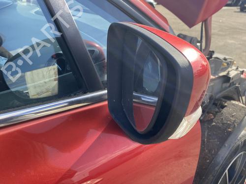 Used Right mirror Right mirror 33039250 33039250