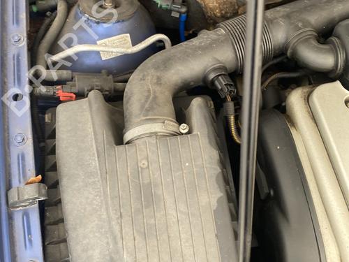 Used Air filter box OPEL ASTRA G Hatchback (T98) 1.6 16V (F08, F48) (101 hp) 27820836