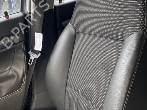 Used Right front seat Right front seat OPEL SIGNUM Hatchback (Z03) 1.9 CDTI (F48) (150 hp) 23783831 23783831