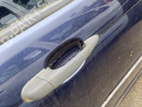 hyre-bak-utvendig-handtak-bmw-3-e46-1997-1998-1999-2000-2001-2002-2003-2004-2005-32194573 main image