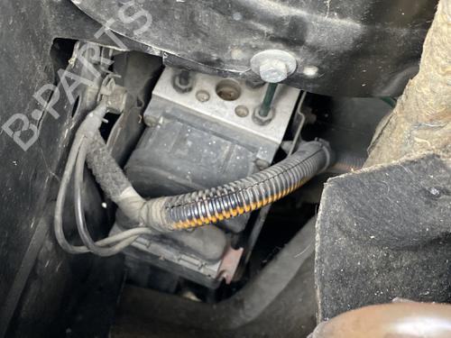 Used ABS pump RENAULT CLIO II Hatchback Van (SB0/1/2_) 1.9 D (SB0R) (54 hp) 30460407