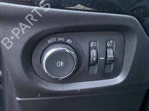 headlight-switch-opel-corsa-f-p2jo-2019-23783004 main image