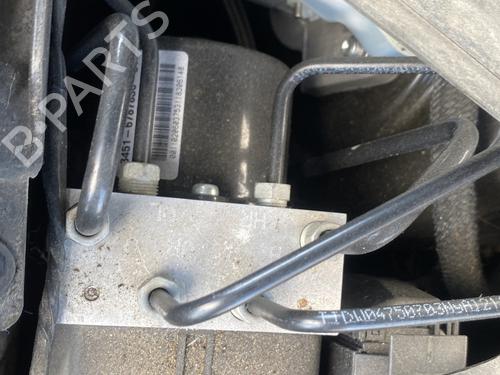 Used ABS pump BMW 1 (E87) 118 d (143 hp) 28583003