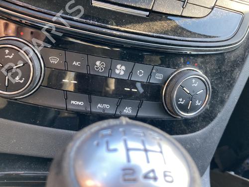 Used Climate control PEUGEOT 508 I (8D_) 2.0 BlueHDi 150 (150 hp) 22127835