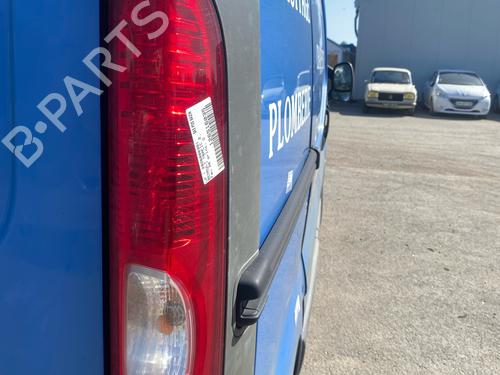hjre-baglygte-renault-trafic-ii-van-fl-2001-36048220 main image