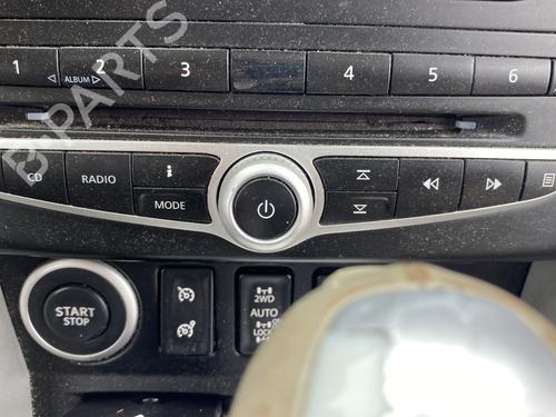 Radio RENAULT KOLEOS I (HY_) 2.0 dCi 4x4 (HY0K) | BP29353690E6 