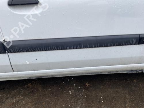 Dørlist RENAULT CLIO II (BB_, CB_) 1.5 dCi (B/CB07) (65 hp) 30732893