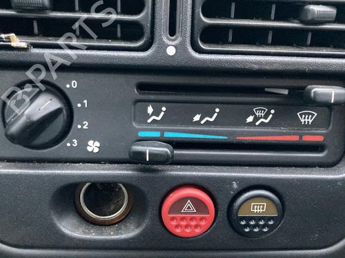 Used Climate control PEUGEOT 106 II (1A_, 1C_) 1.0 i (50 hp) 21836136