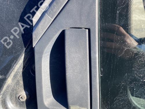 rear-right-exterior-door-handle-renault-twingo-iii-bcm_-bca_-10-sce-70-826063067r-2014-21663283 main image