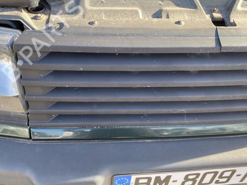 Grille LAND ROVER RANGE ROVER II (P38A) 2.5 D 4x4 | BP29852106C40