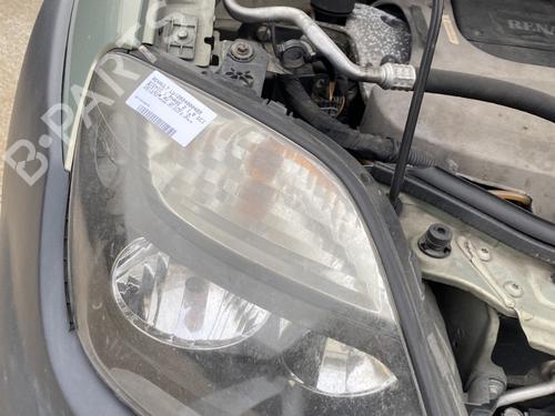 Used Right headlight RENAULT SCÉNIC I MPV (JA0/1_, FA0_) 1.9 dCi RX4 (102 hp) 23782488