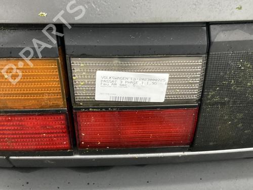 Used Left tailgate light VW PASSAT B3/B4 (3A2, 35I) 1.9 D (68 hp) 22114499