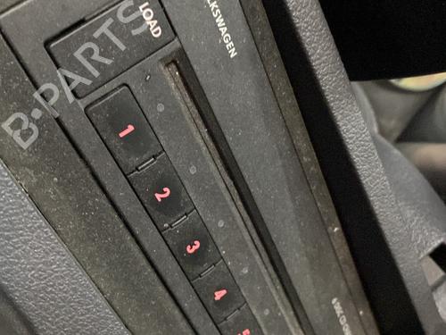 Radio VW TOURAN (1T1, 1T2) 2.0 TDI | BP31969655E6