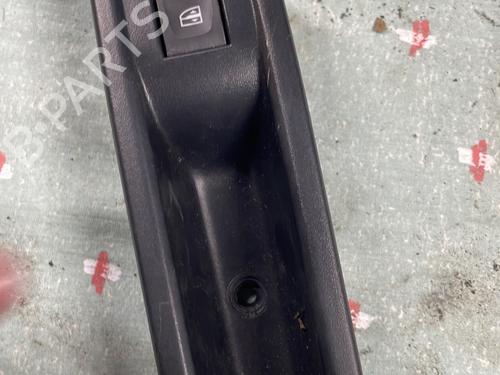 Right front window switch RENAULT TWINGO III (BCM_, BCA_) 1.0 SCe 75 | BP29571614I26 