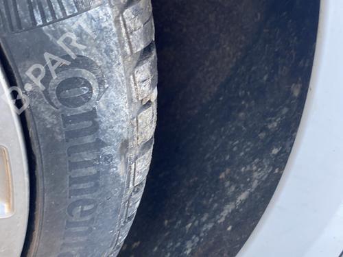 Used Wheel arch AUDI A3 Sportback (8VA, 8VF) 30 TDI (115 hp) 22556394