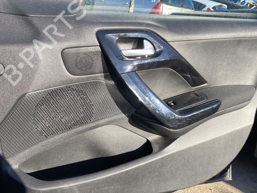 Used Front right panel Front right panel PEUGEOT 208 I (CA_, CC_) 1.2 VTI 82 (82 hp) 22714709 22714709