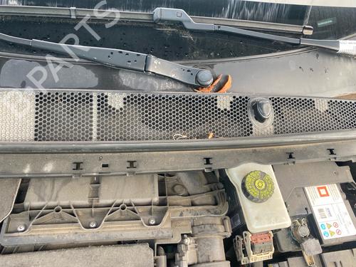 Used Scuttle panel Scuttle panel PEUGEOT 308 II (LB_, LP_, LW_, LH_, L3_) 1.6 HDi / BlueHDi 115 (115 hp) 40124479 40124479