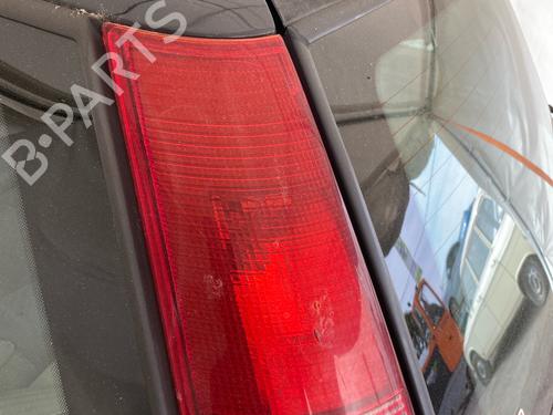 Højre baglygte Højre baglygte FIAT PUNTO (176_) 60 1.2 (176AP, 176AR, 176AQ, 176BB) (60 hp) 37194545 37194545