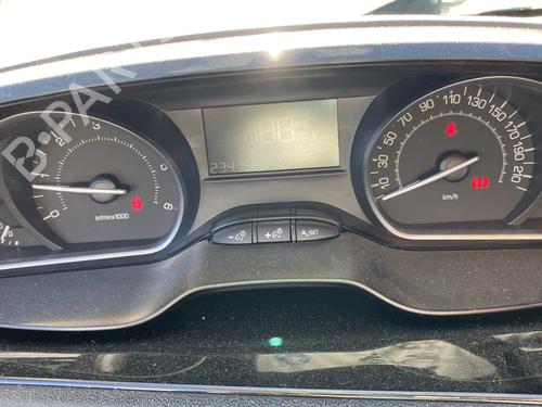 Used Instrument cluster PEUGEOT 208 I (CA_, CC_) 1.6 HDi / BlueHDi 75 (75 hp) 28974283