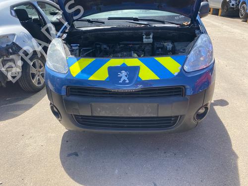 front-bumper-peugeot-partner-tepee-2008-37078599 main image