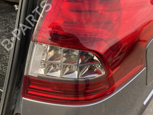 right-taillight-citroen-c5-iii-break-rw_-2008-2009-2010-2011-2012-2013-2014-2015-2016-2017-28806468 main image