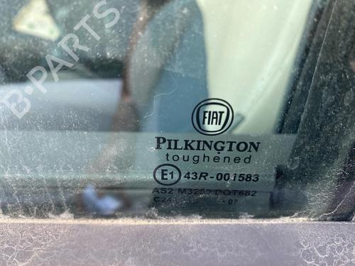 front-left-door-window-fiat-500-312_-2007-39486034 main image