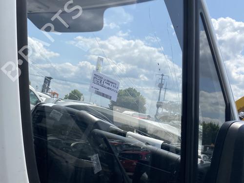 front-right-door-window-mercedes-benz-sprinter-5-t-platformchassis-b906-2006-2007-2008-2009-2010-2011-2012-2013-2014-2015-2016-2017-2018-2019-2020-26580933 main image
