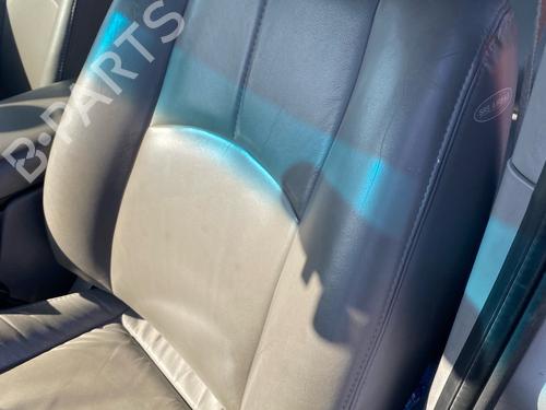 Asiento delantero izquierdo Asiento delantero izquierdo 38558301 38558301