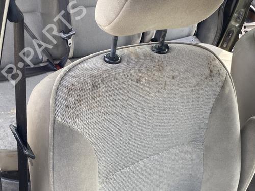 Used Right front seat Right front seat CITROËN BERLINGO / BERLINGO FIRST Box Body/MPV (M_) 2.0 HDI 90 (MBRHY, MCRHY) (90 hp) 26020752 26020752