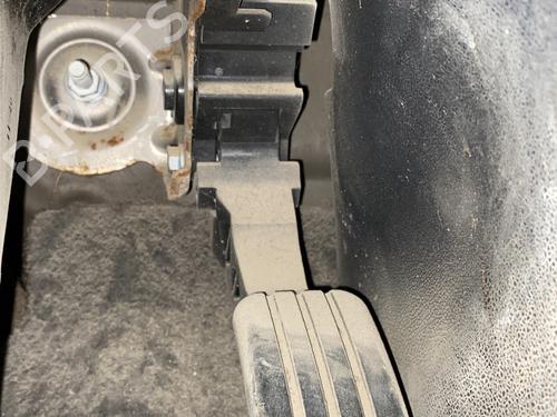 Used Pedal RENAULT MEGANE III Hatchback (BZ0/1_, B3_) 1.5 dCi (BZ09, BZ0D, BZ1W, BZ29, BZ14) (110 hp) 30486087