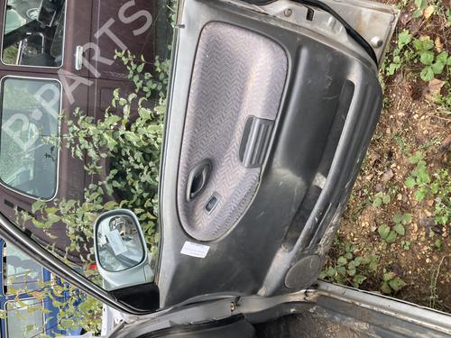 Used Front right panel Front right panel SUZUKI GRAND VITARA I (FT, HT) [1998-2008] 22114215 22114215