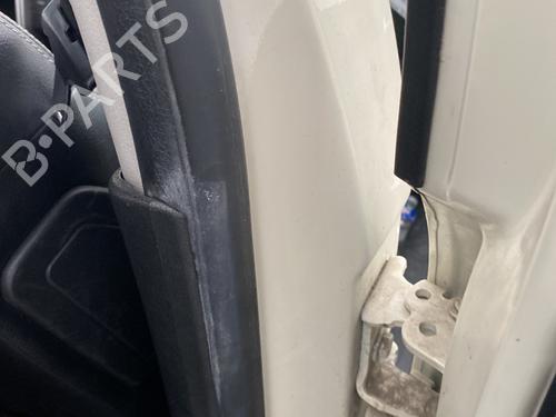 Gummiliste PEUGEOT 207 SW (WK_) 1.6 HDi (109 hp) 32260610