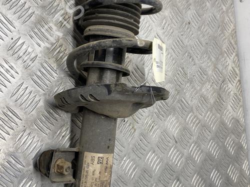 Used Left front shock absorber Left front shock absorber VW POLO VI (AW1, BZ1, AE1) 1.0 (65 hp) 26429688 26429688